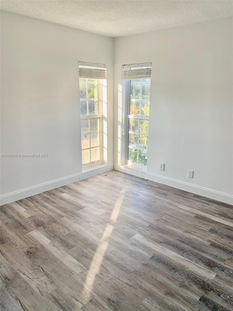 NO 2 PALM-AIRE COUNTRY CL - Residential