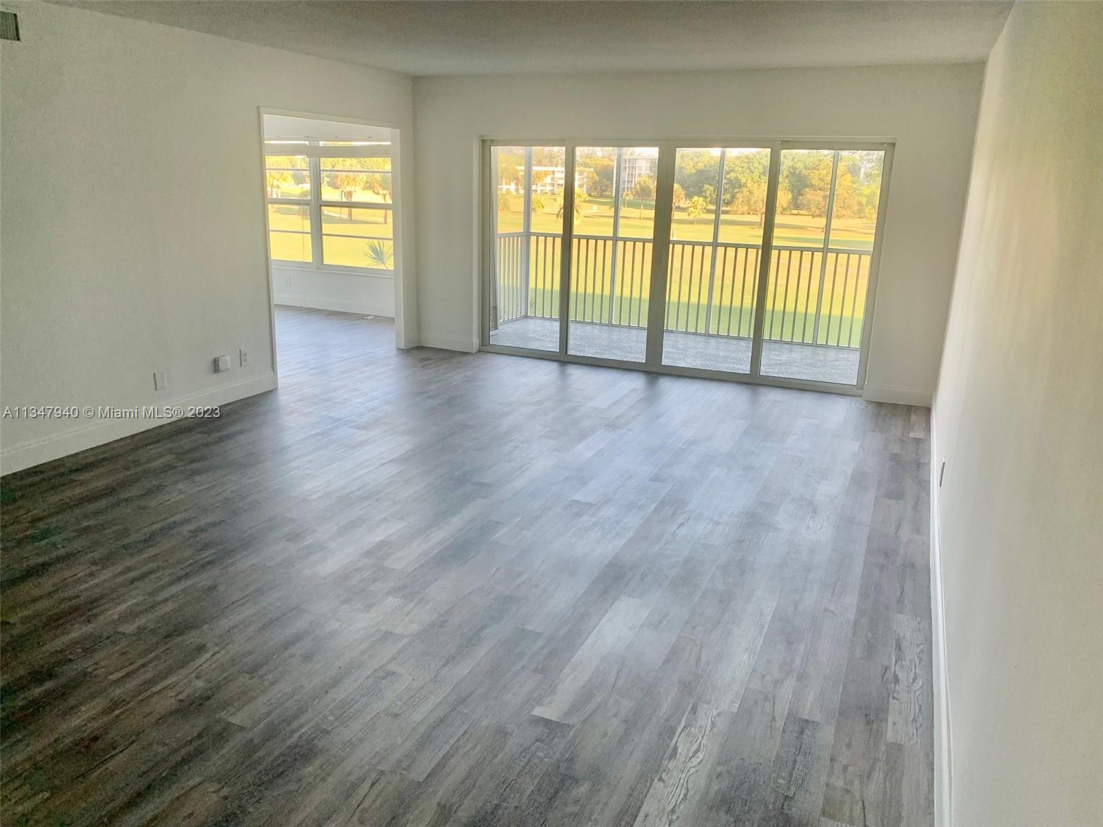 NO 2 PALM-AIRE COUNTRY CL - Residential