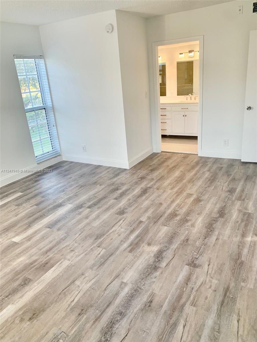 NO 2 PALM-AIRE COUNTRY CL - Residential