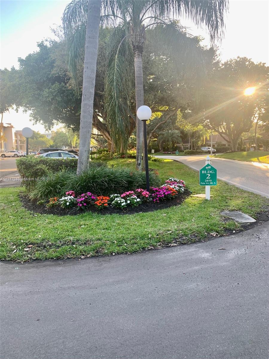 NO 2 PALM-AIRE COUNTRY CL - Residential