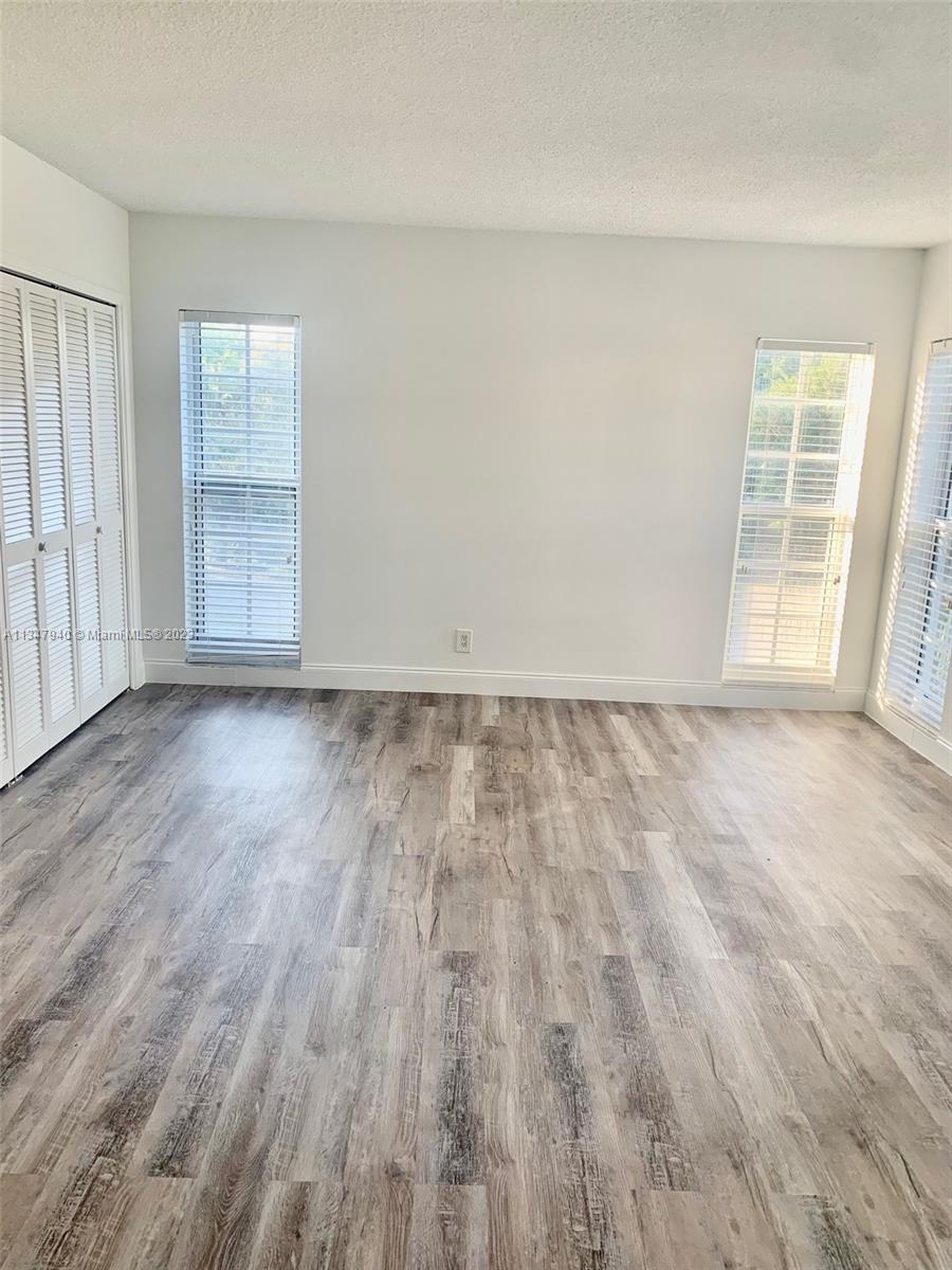 NO 2 PALM-AIRE COUNTRY CL - Residential