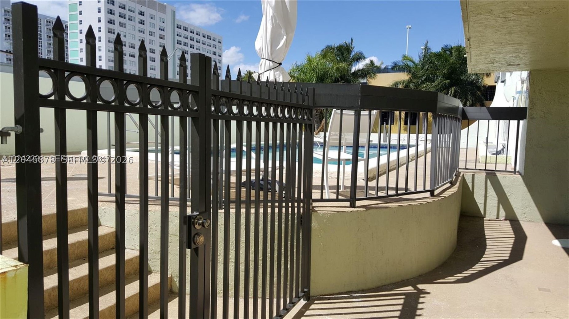 GOLDEN WEST CONDO - Residential