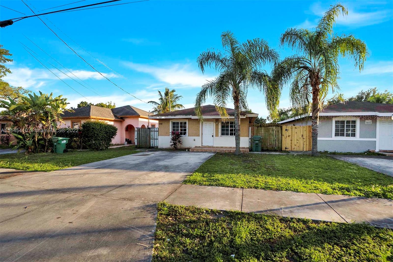 HIALEAH HEIGHTS - Residential