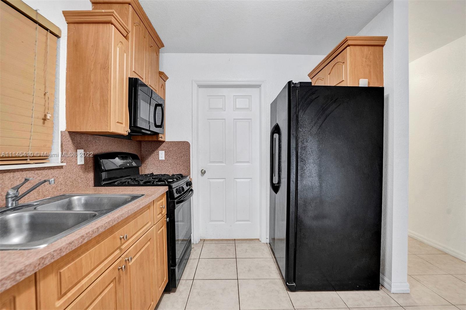 HIALEAH HEIGHTS - Residential