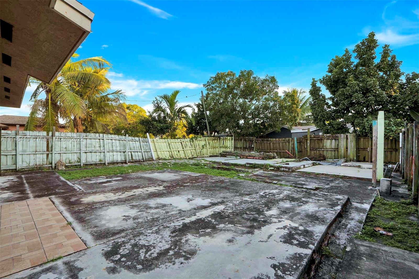 HIALEAH HEIGHTS - Residential