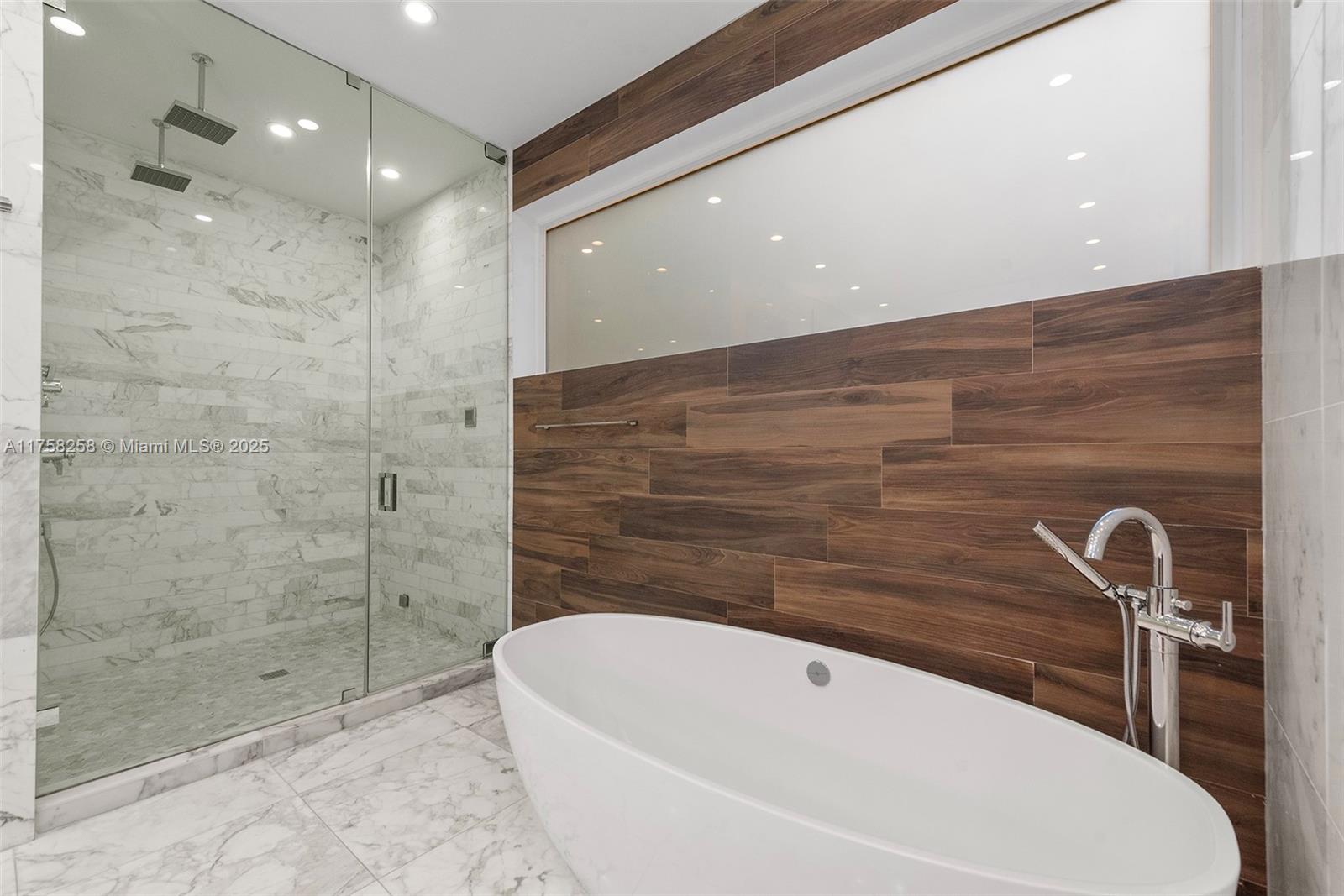 COCOPLUM SEC 1 - Residential