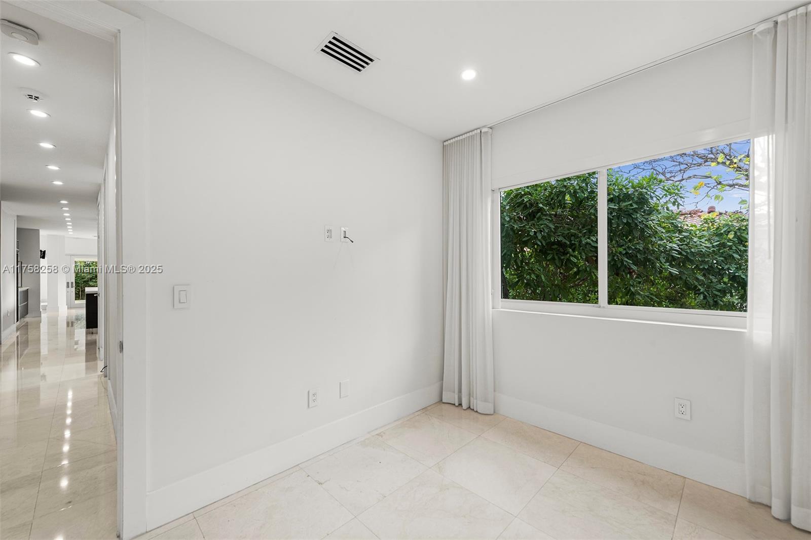 COCOPLUM SEC 1 - Residential