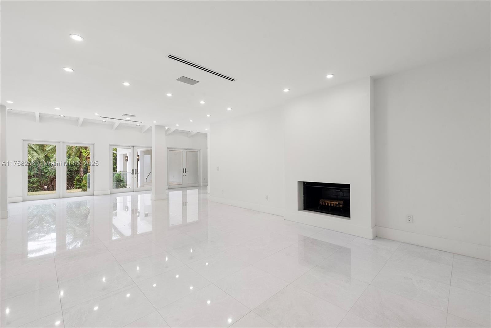 COCOPLUM SEC 1 - Residential