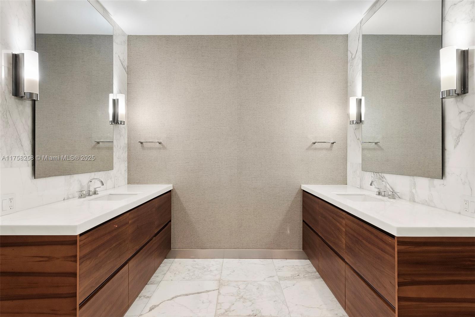 COCOPLUM SEC 1 - Residential