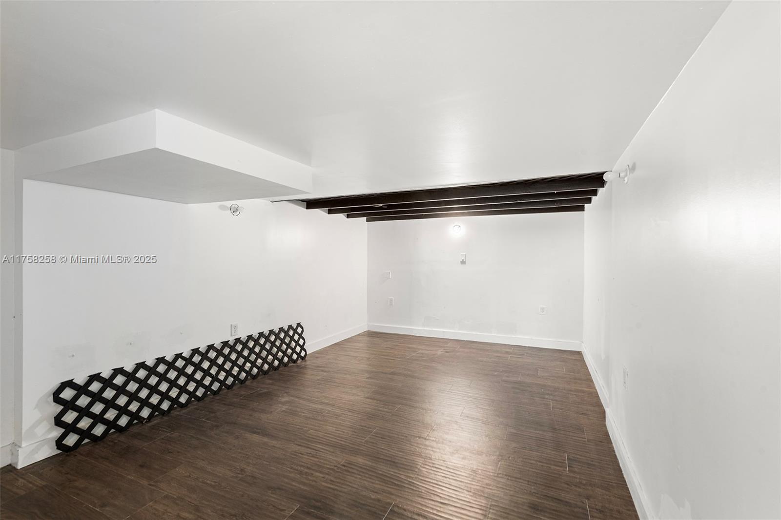 COCOPLUM SEC 1 - Residential