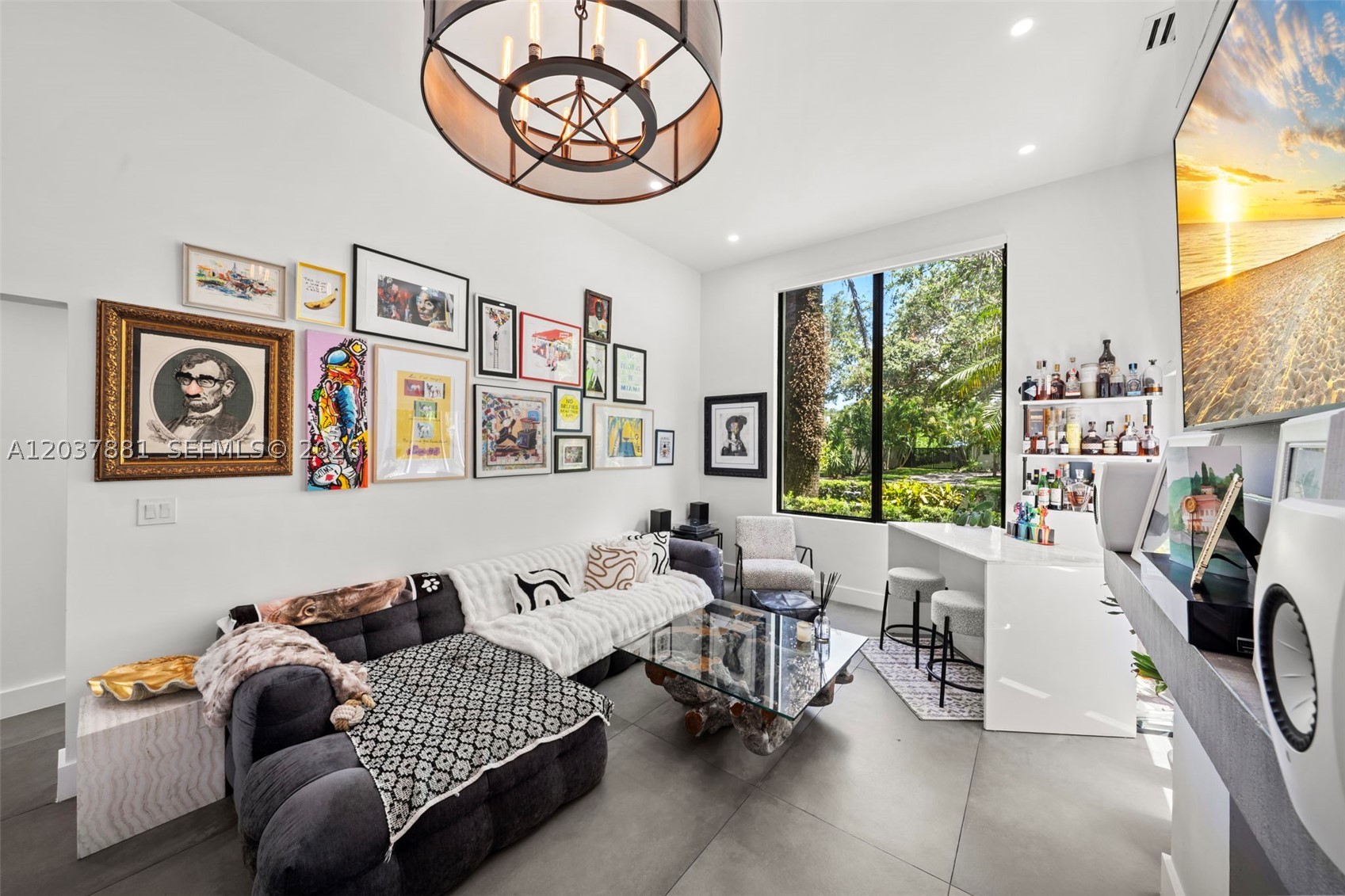 MIAMI SHORES SEC 5 - Residential
