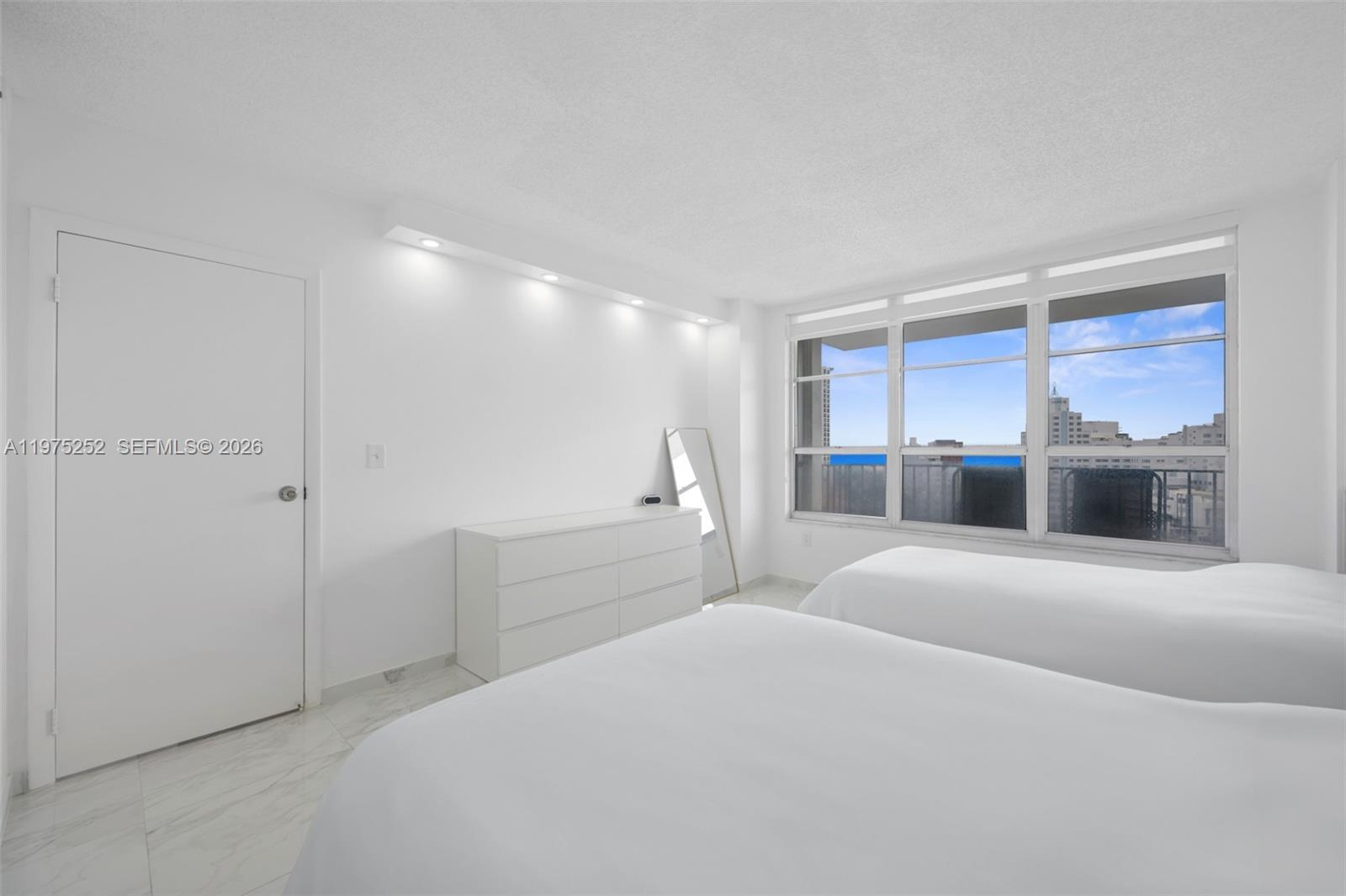 TOWER FORTY ONE CONDO - Residential