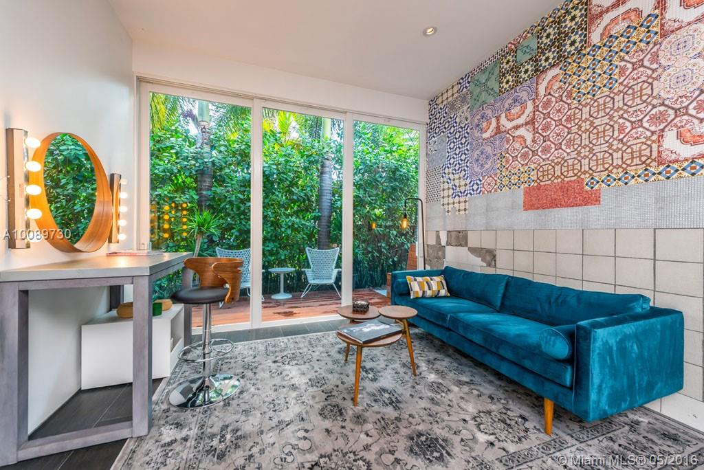 Di Lido Island - Residential