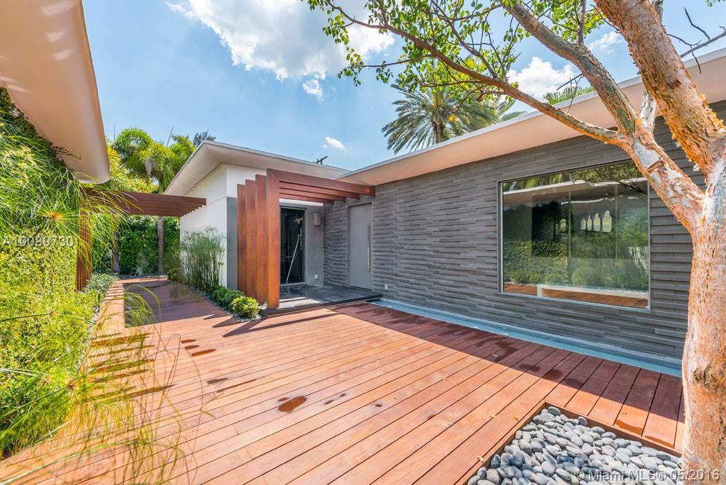 Di Lido Island - Residential