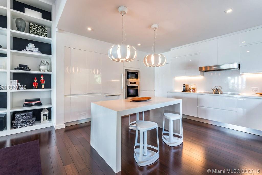 Di Lido Island - Residential