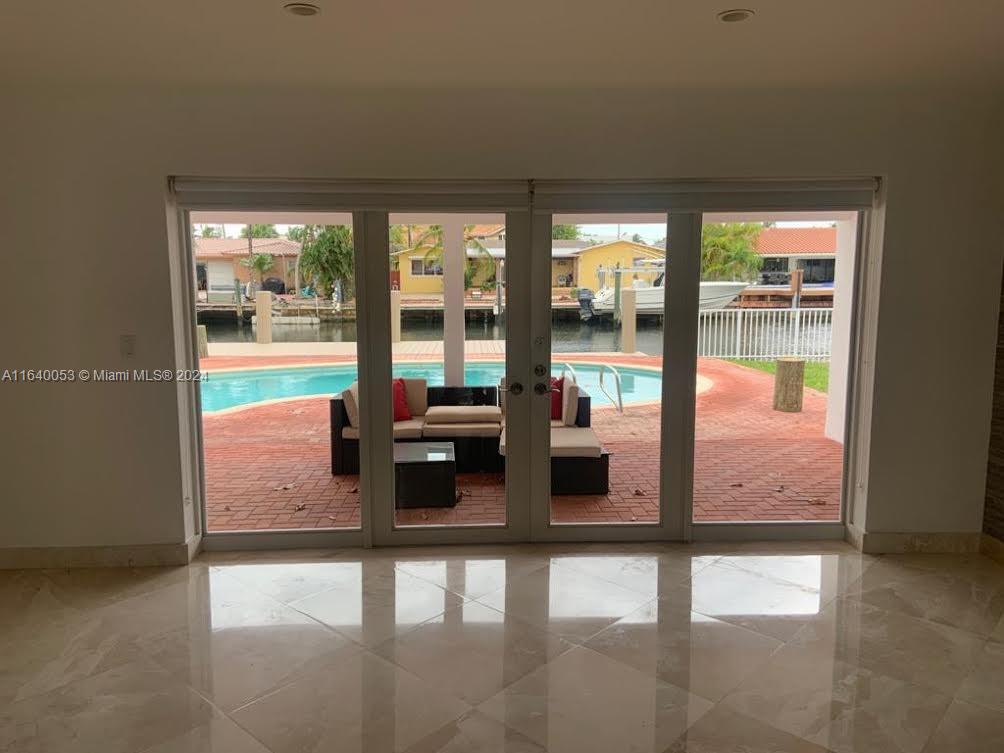 EASTERN SHORES 1ST ADDN - Residential Lease