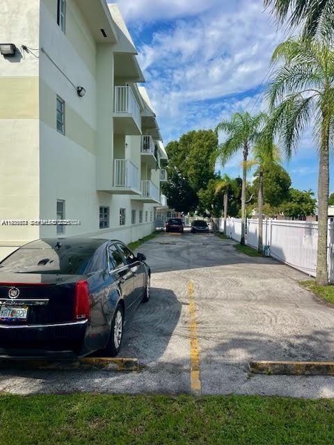 MARBELLA CONDO - Residential