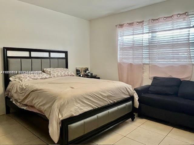 MARBELLA CONDO - Residential