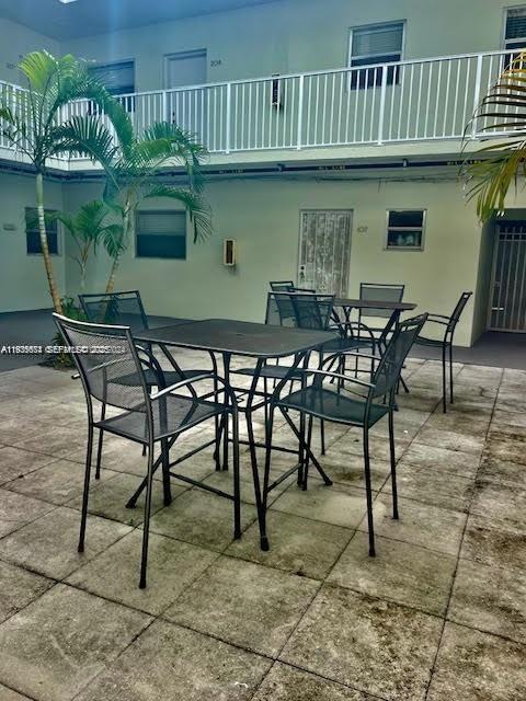 2 BEDROOMS/ 1 BATH: GREAT INVESTMENT PROPERTY OR PRINCIPAL RESIDENCE Perfectly located in North Miami. Very well managed and maintained condominium .  "50 Years Certification" done. Easy showing with 24 hours notice to listing broker. The apartment is currently rented "Month to Month" to the same tenant for many years. At Closing, the tenant could stay or leave according to Buyer wishes.
