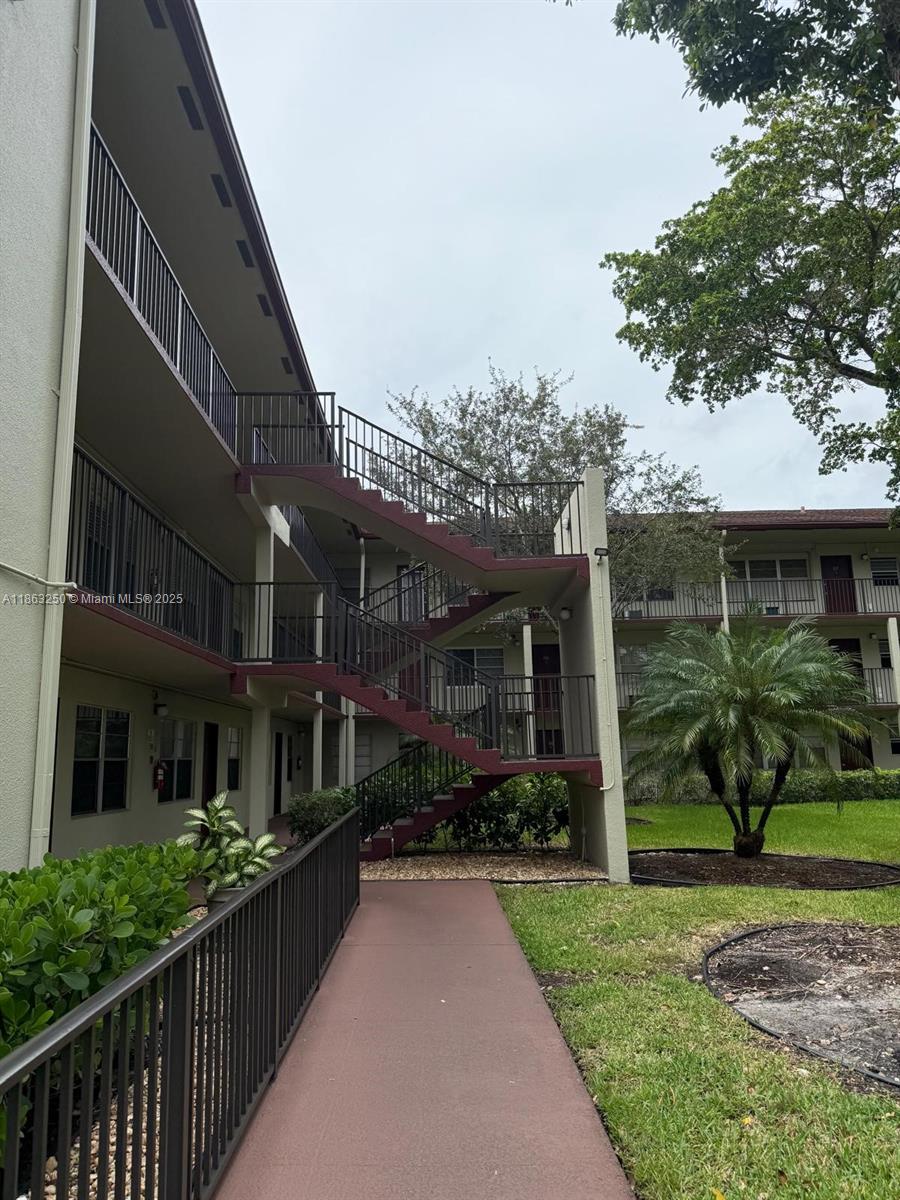 NEW HAMPTON AT CENTURY VI - Residential