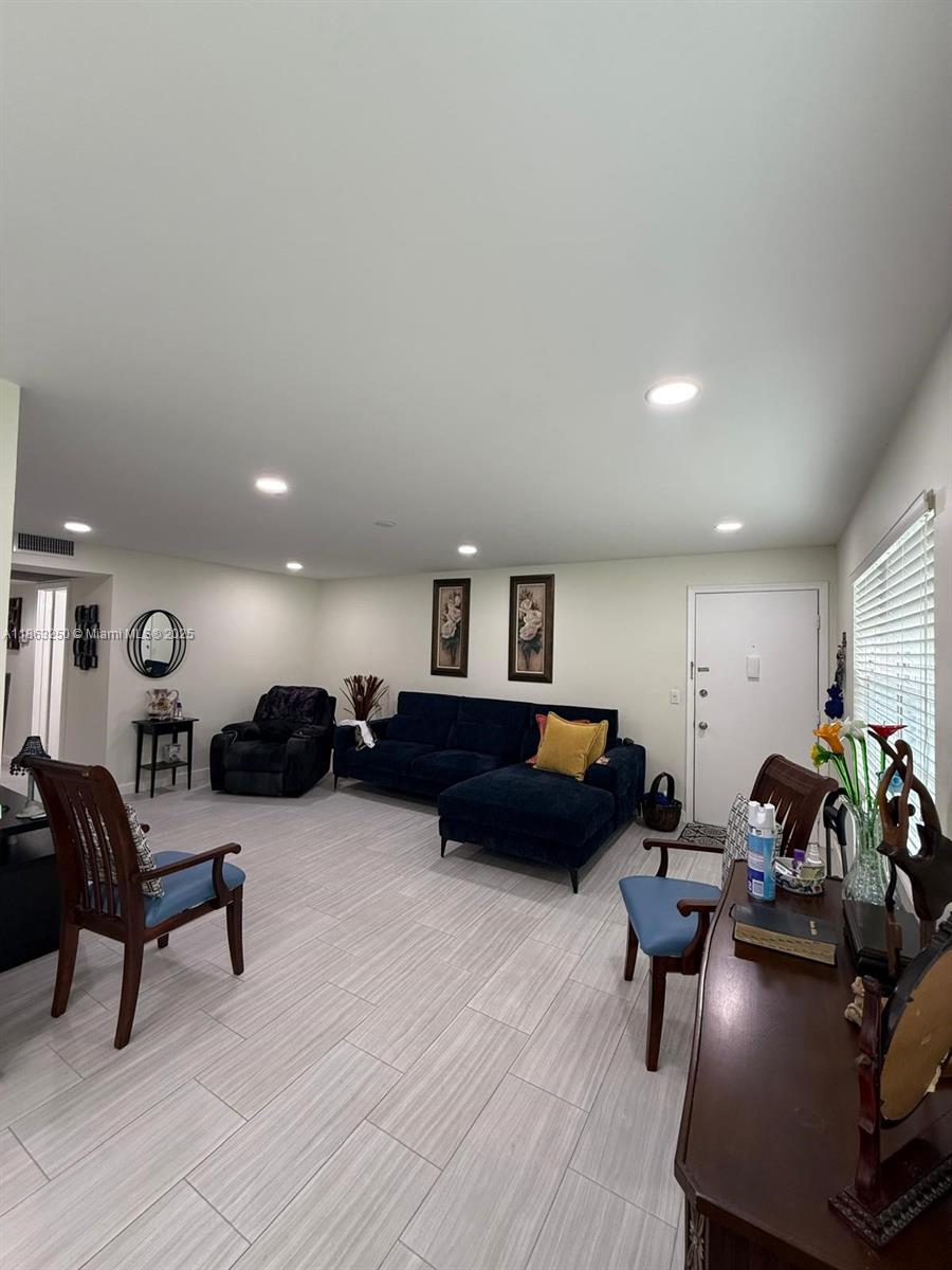 NEW HAMPTON AT CENTURY VI - Residential