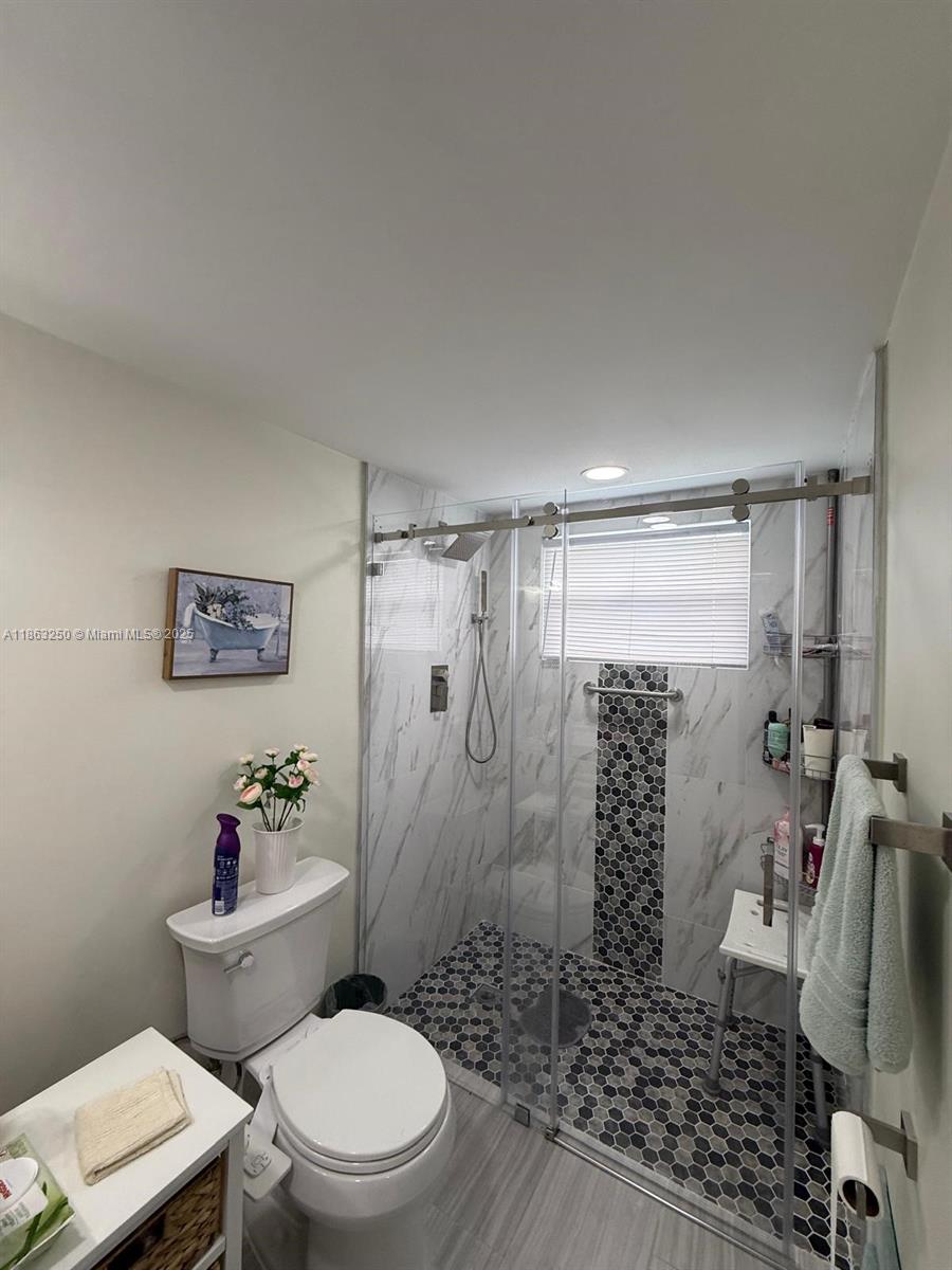 NEW HAMPTON AT CENTURY VI - Residential