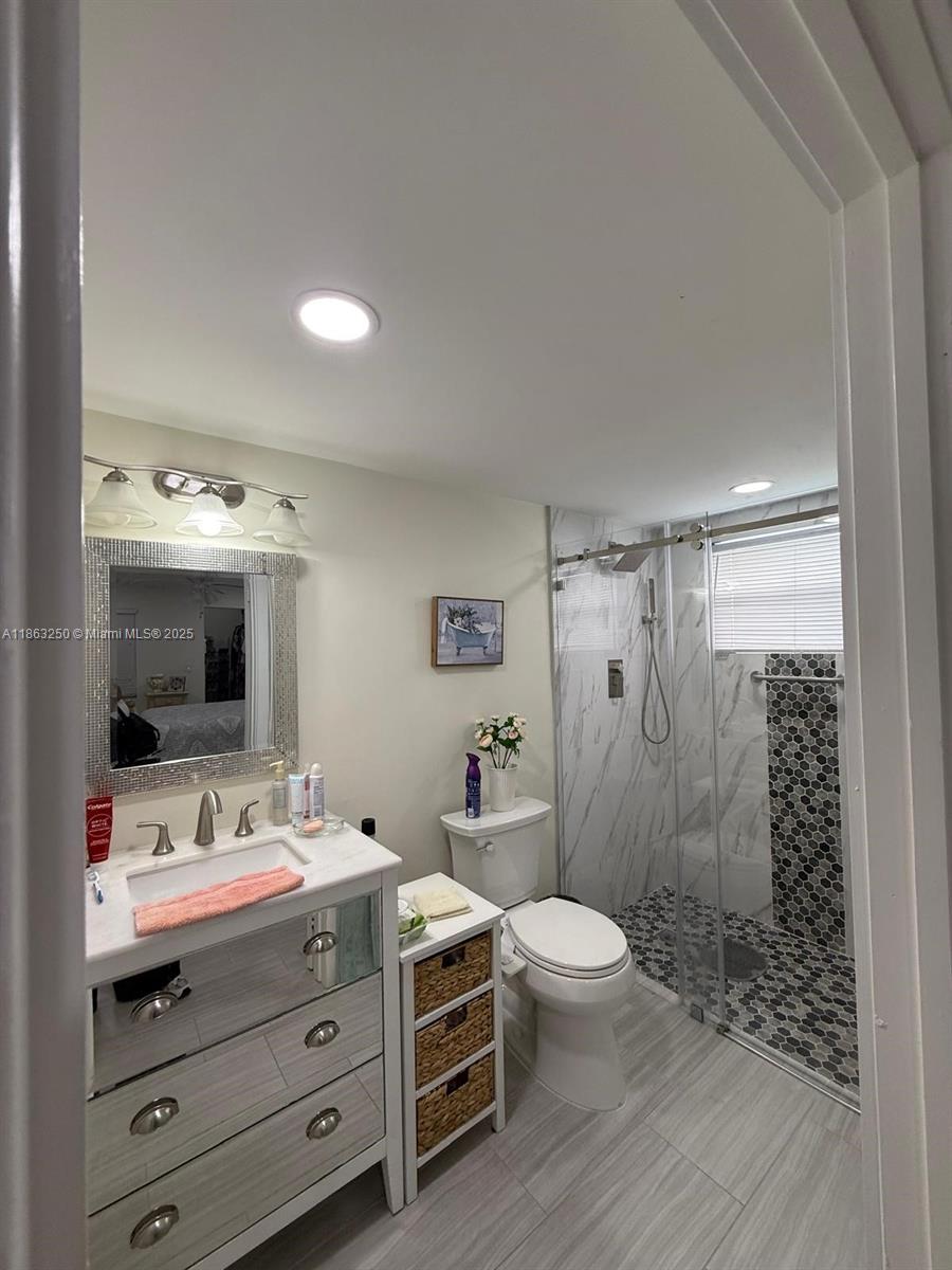 NEW HAMPTON AT CENTURY VI - Residential
