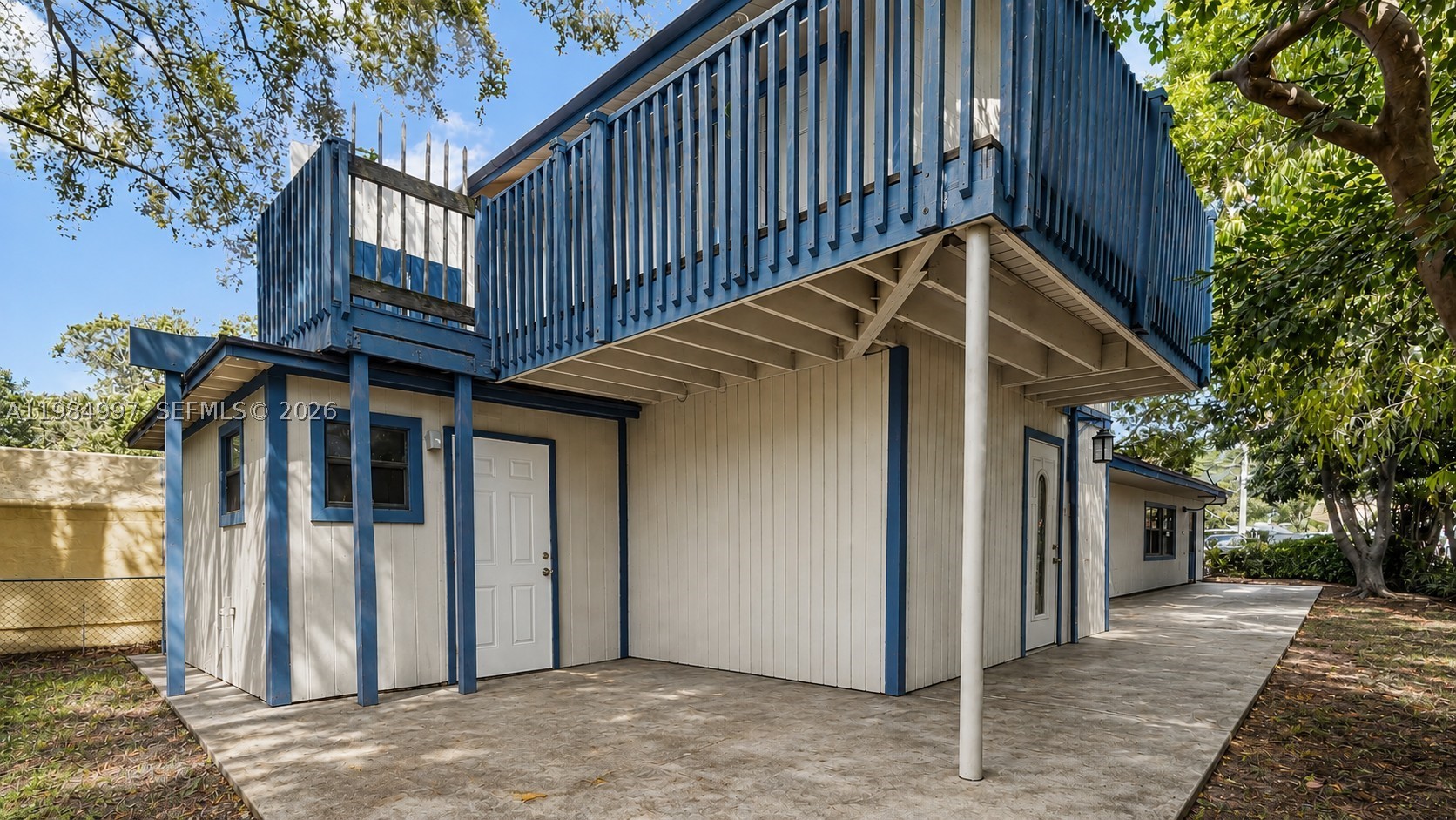 OAKLAND PARK SECOND ADD - Residential Income