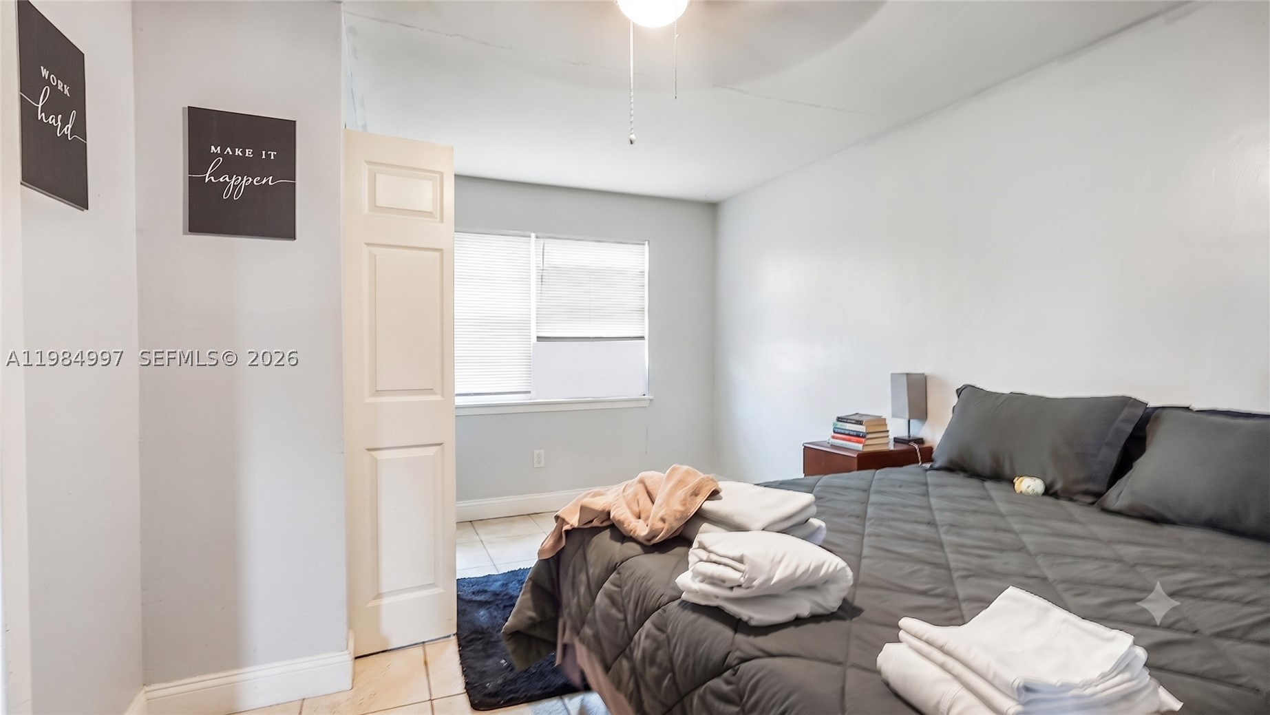 OAKLAND PARK SECOND ADD - Residential Income