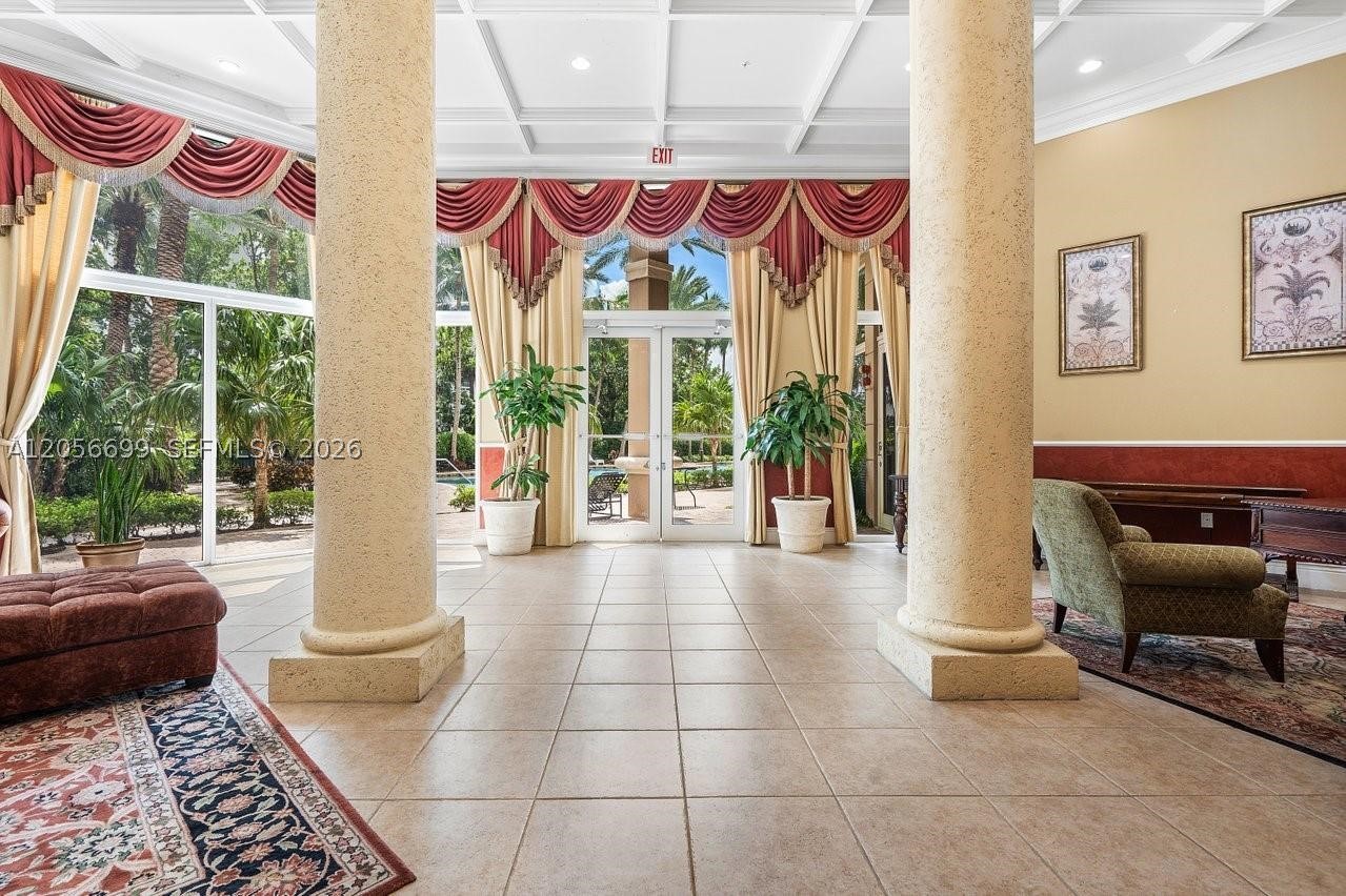 PORTO BELLAGIO CONDO - Residential Lease