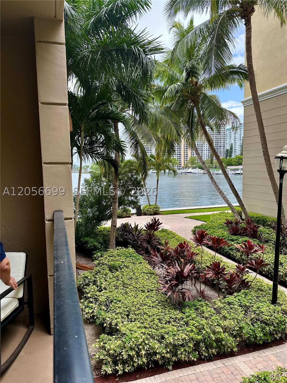 PORTO BELLAGIO CONDO - Residential Lease