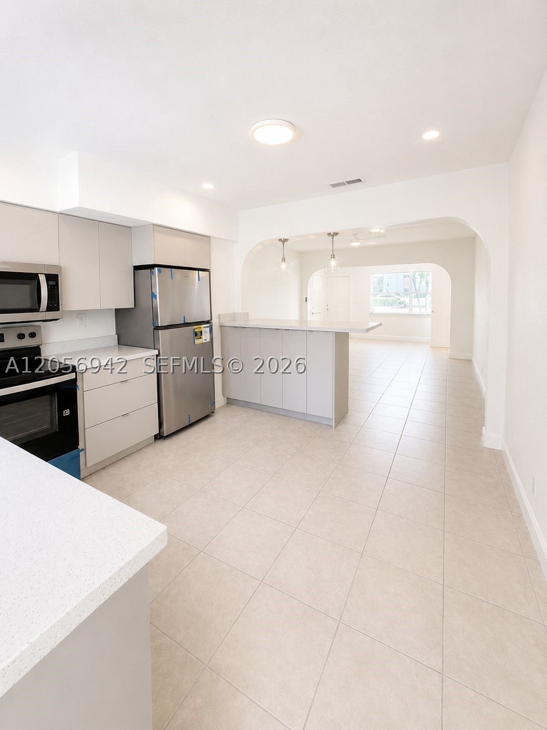 DIXIE GARDENS - Residential