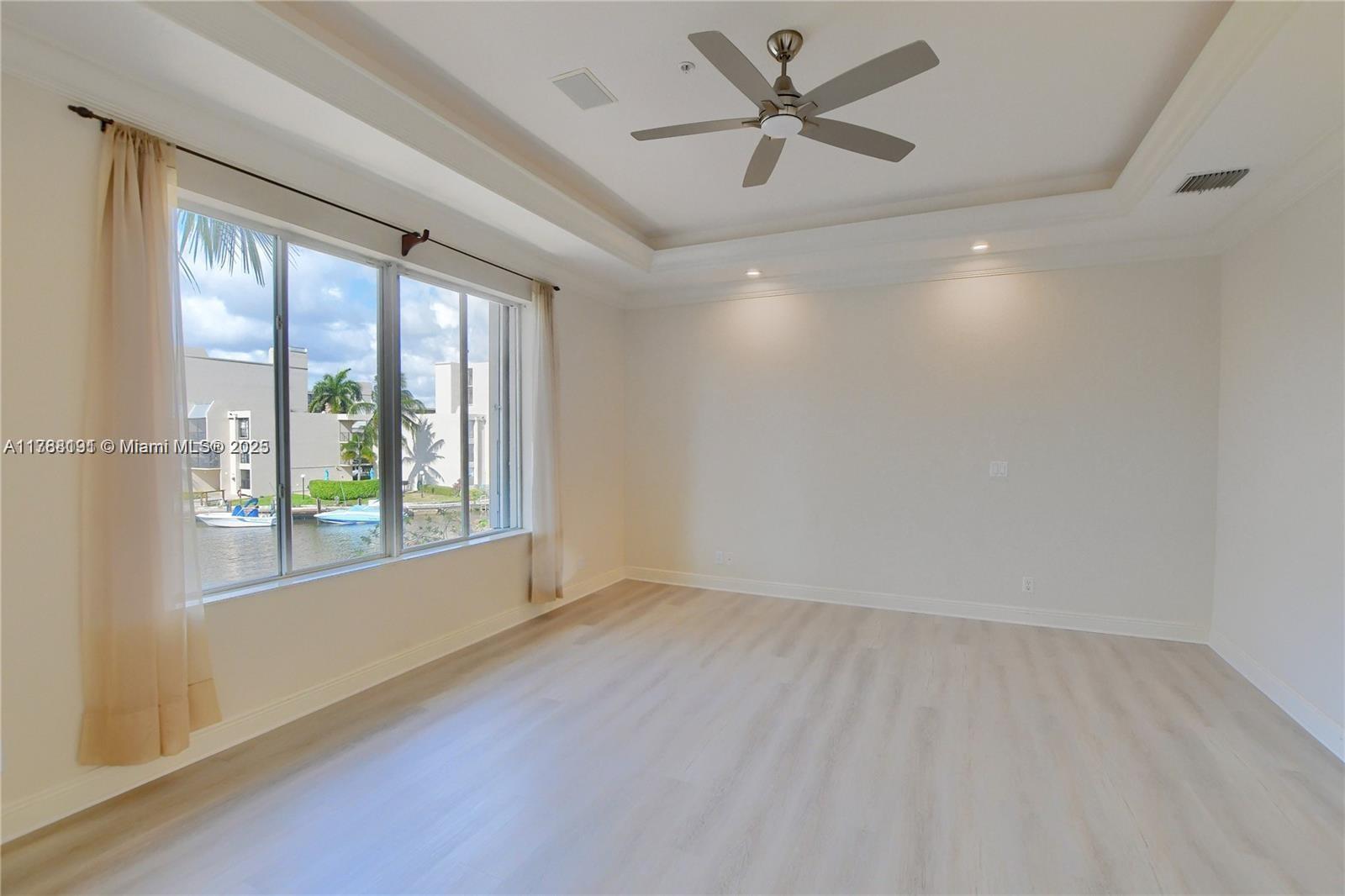 HARBOUR HOMES OF BOCA CON - Residential