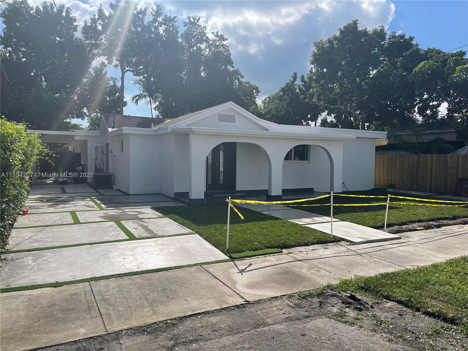 Attention investors!! Excellent Cash Flow potential in Coral Gables. 4 Beds/ 4 Baths/ 1 Half. 8 minutes from the airport, very close to restaurants, pharmacies, gas station, University of Miami, downtown, beaches, everything is close... Two mailing addresses, two electric meters. Each room has its own bathroom, Laundry inside both units, New Kitchen, New Impact Windows, New Roof and New Fence. Full update!!
Property will be shown as of December 29, 2021.