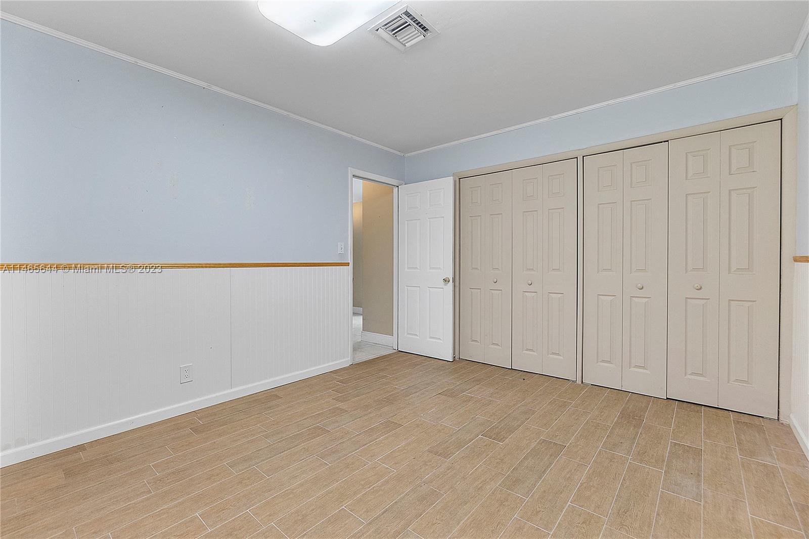 CORAL SPRINGS HILLS - Residential