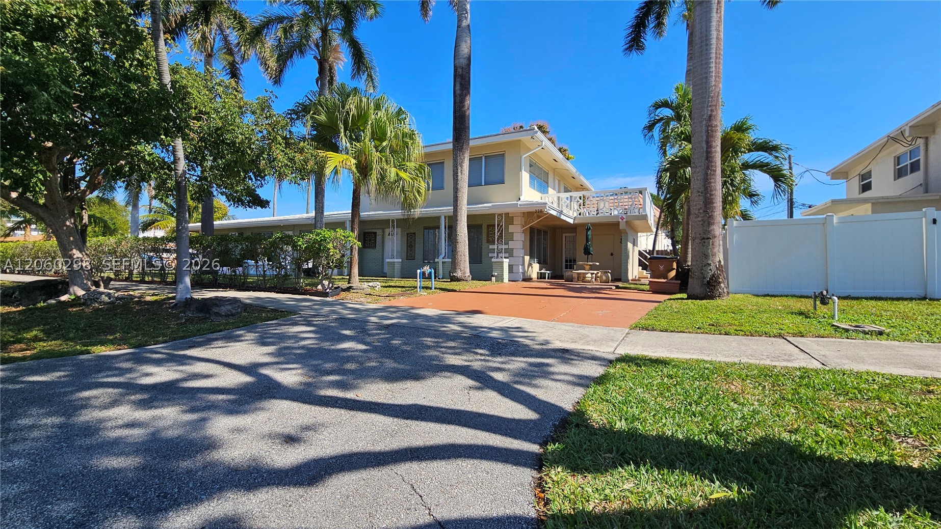 THE COVE - Residential Income