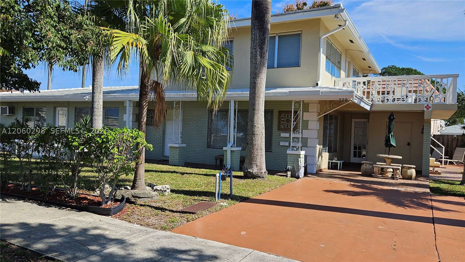 THE COVE - Residential Income
