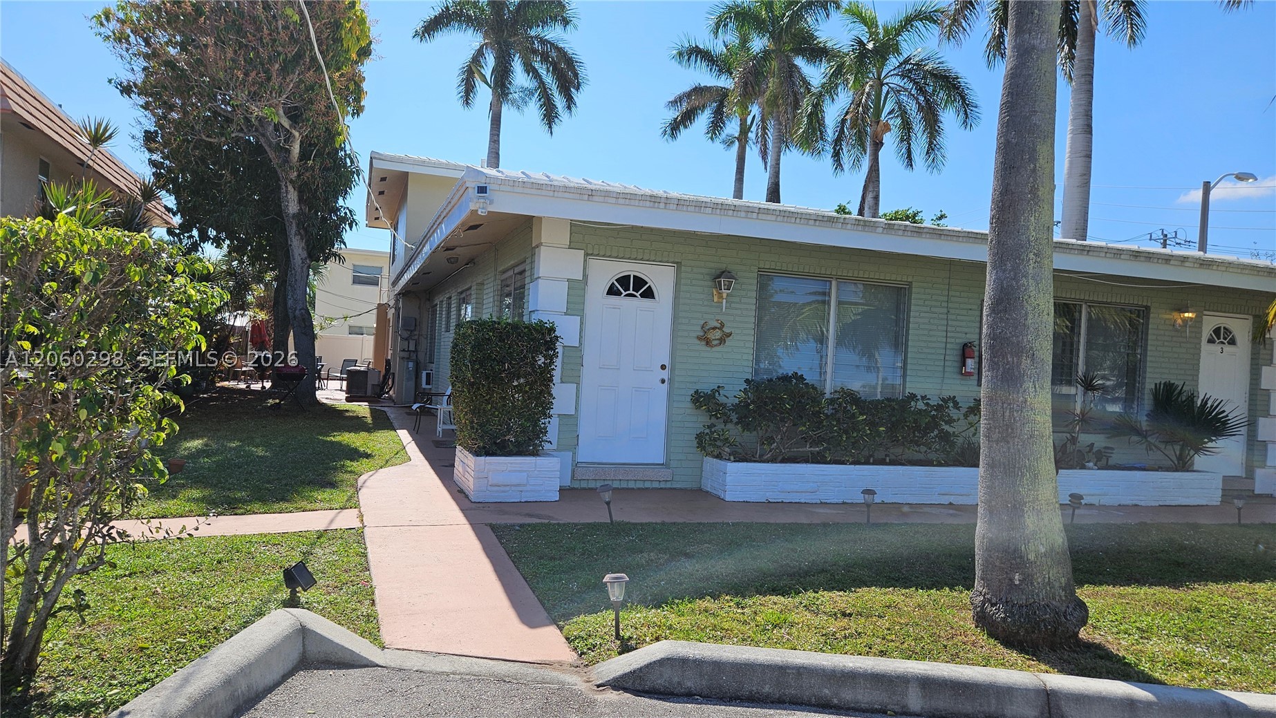THE COVE - Residential Income