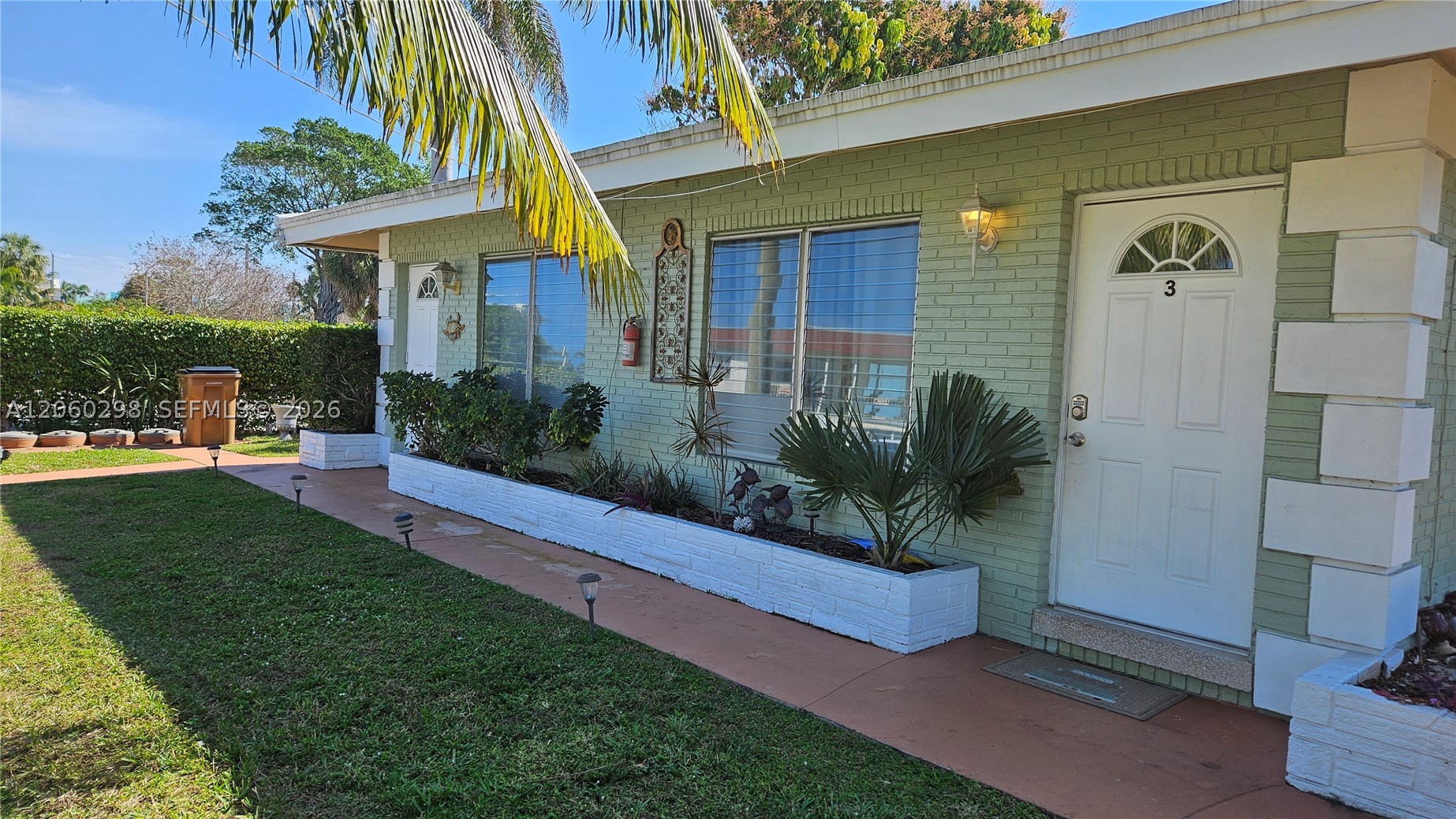 THE COVE - Residential Income