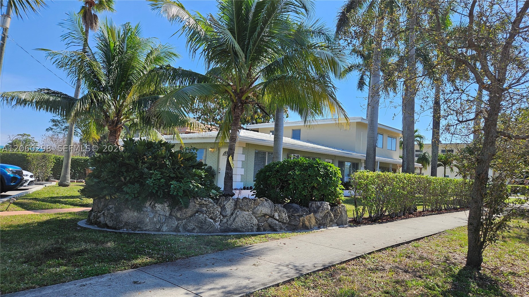 THE COVE - Residential Income