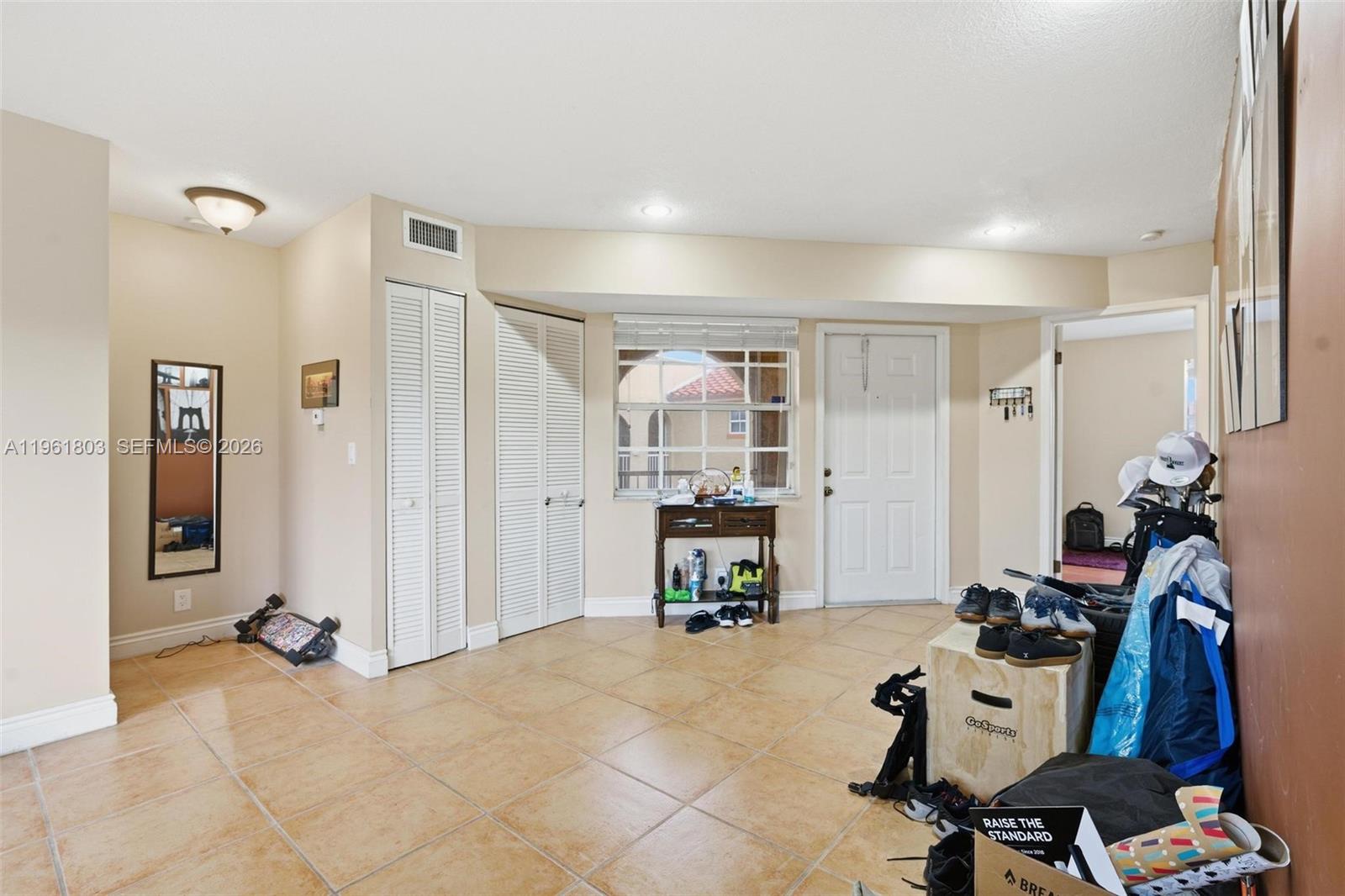 WINDMILL LAKES II CONDO - Residential