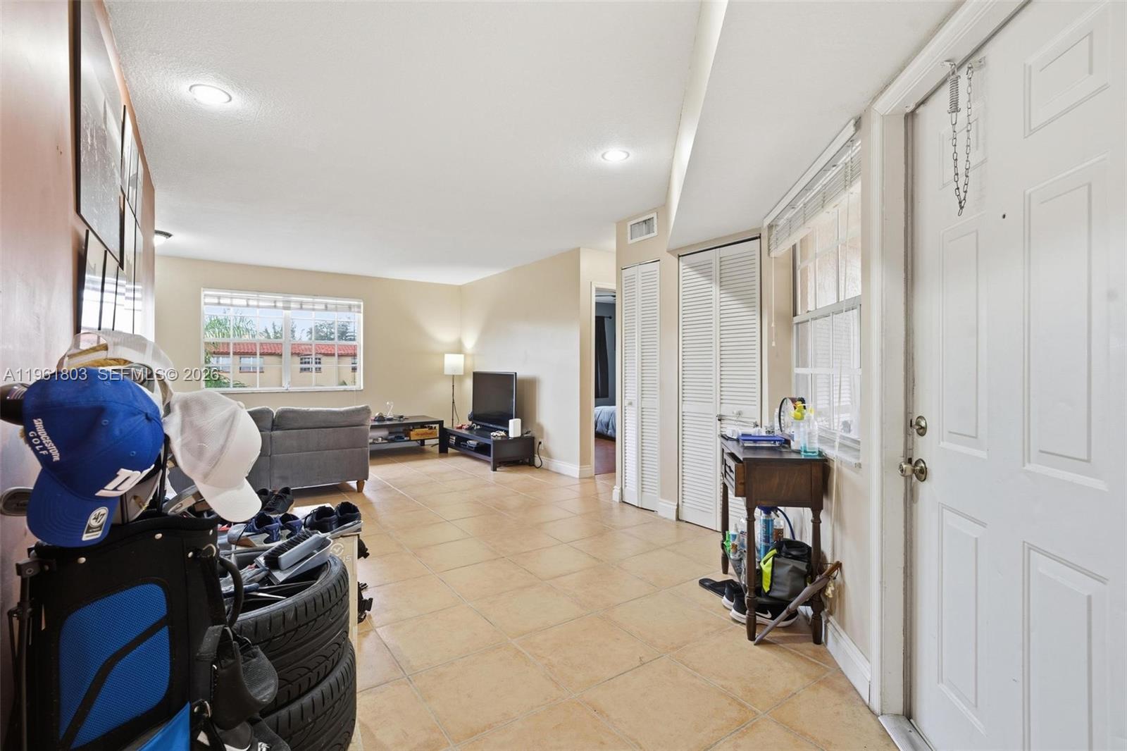 WINDMILL LAKES II CONDO - Residential
