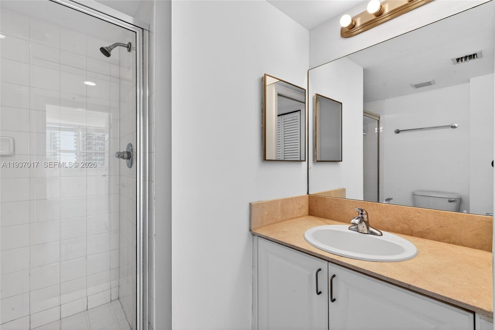 THE MARK ON BRICKELL COND - Residential