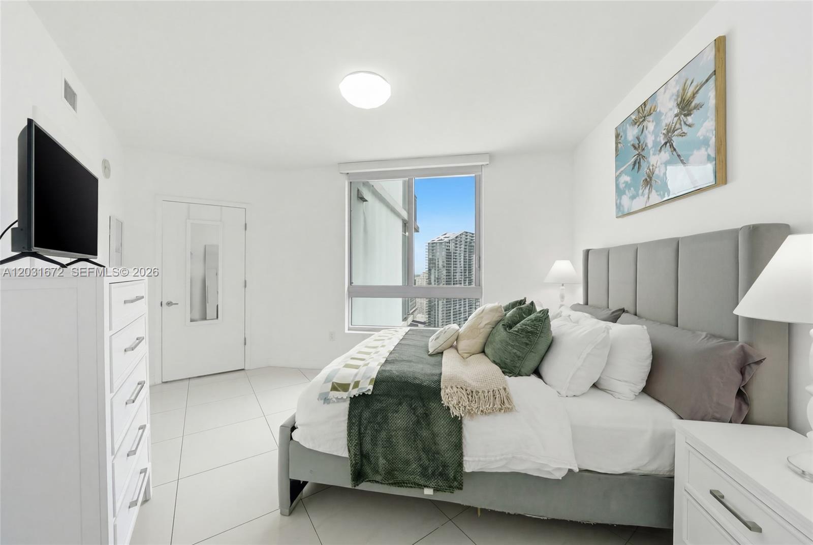 WIND CONDO - Residential