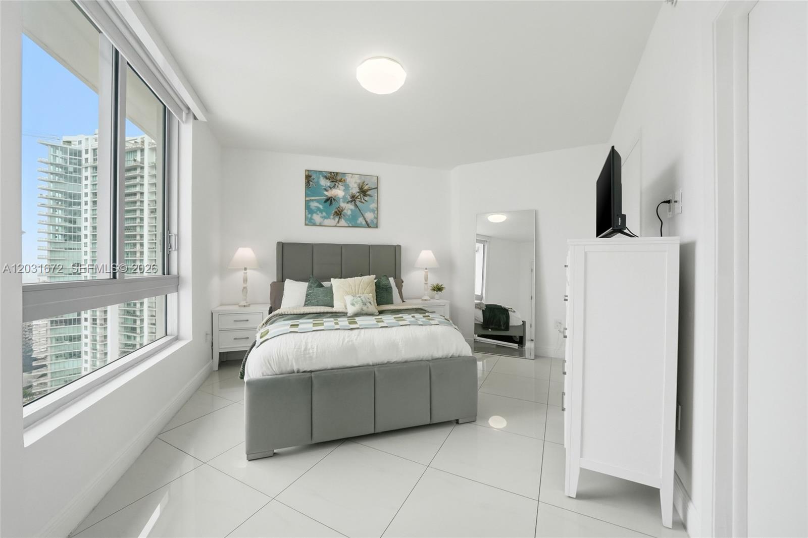 WIND CONDO - Residential