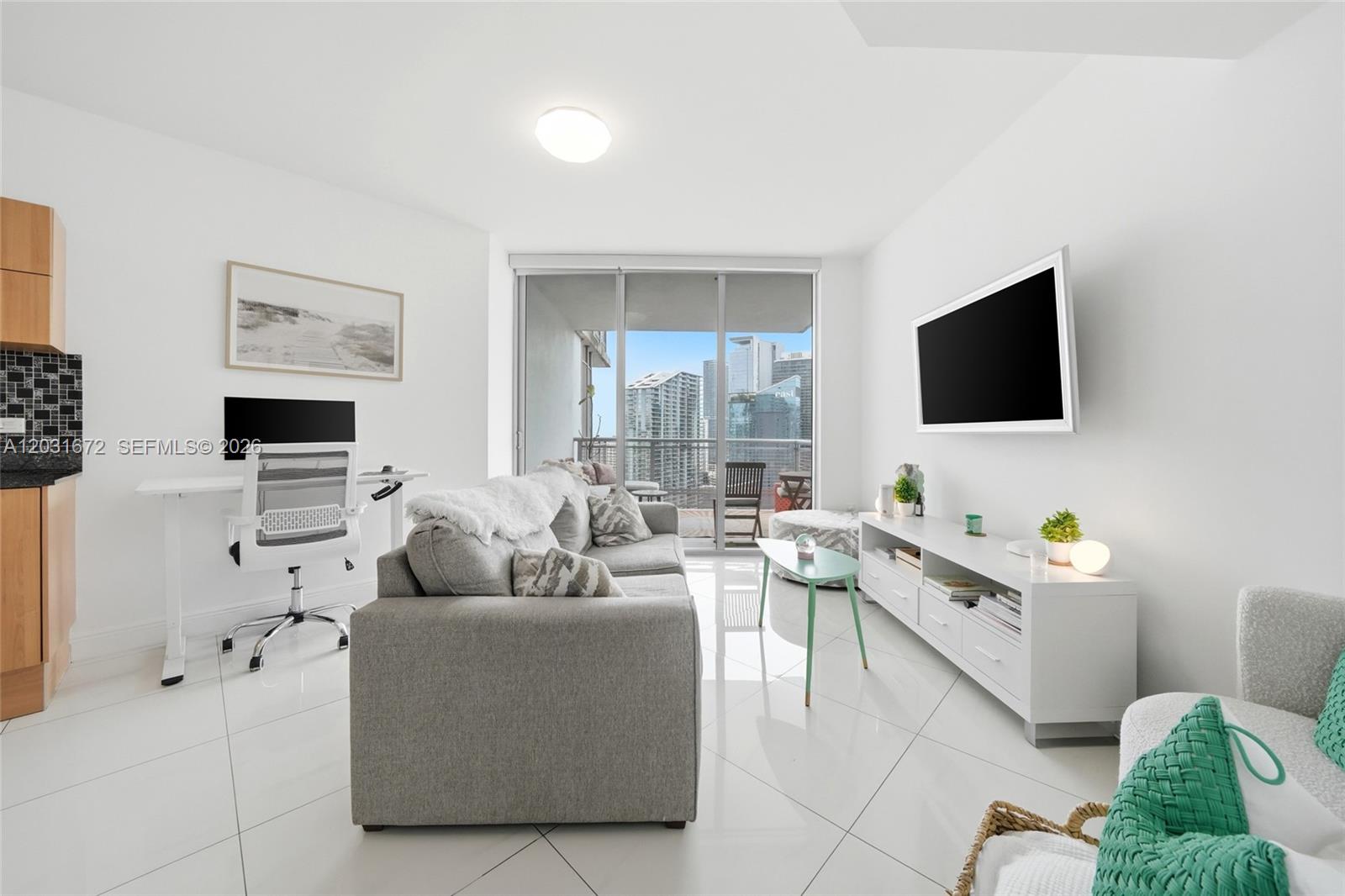 WIND CONDO - Residential
