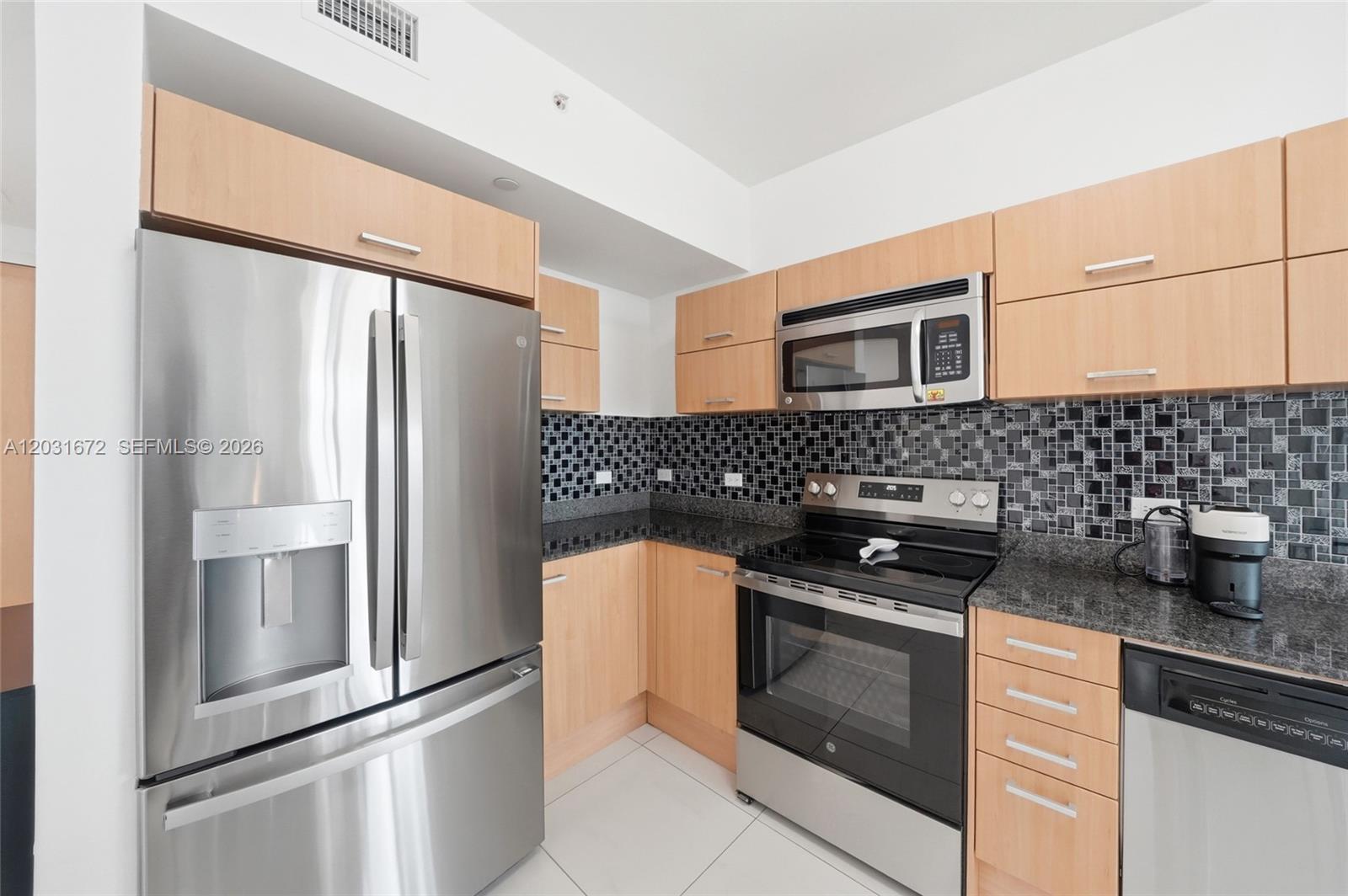 WIND CONDO - Residential