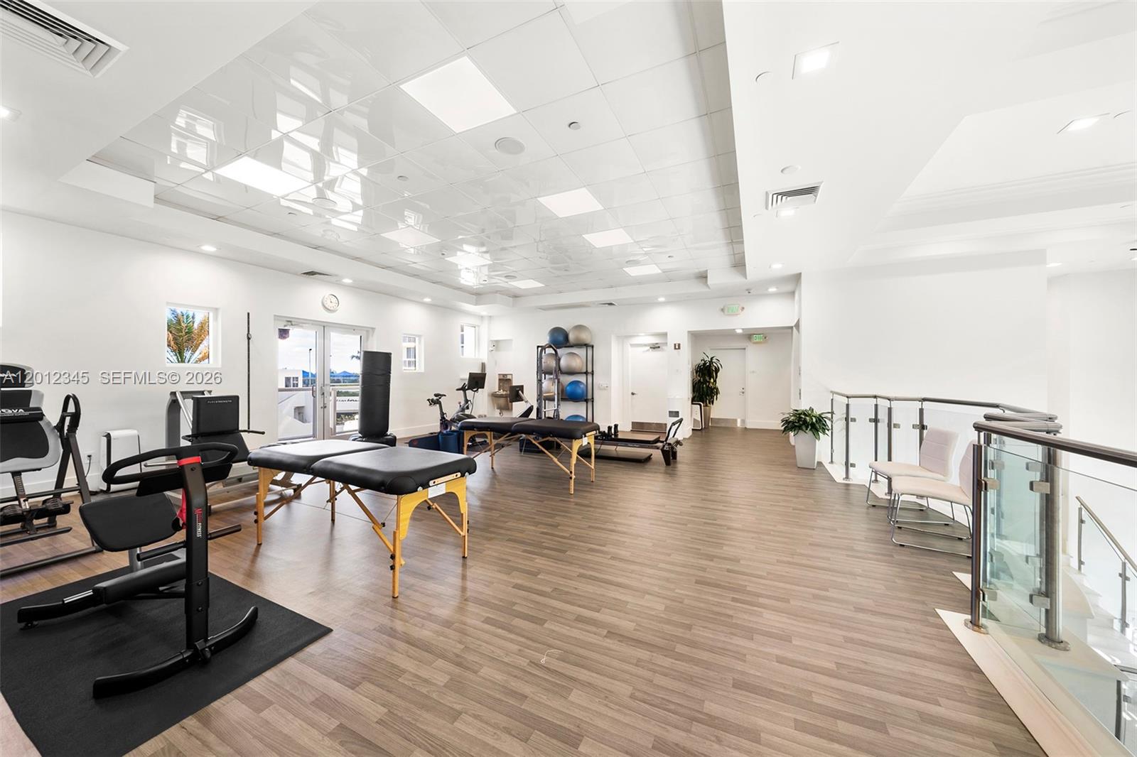 GREEN DIAMOND CONDO - Residential