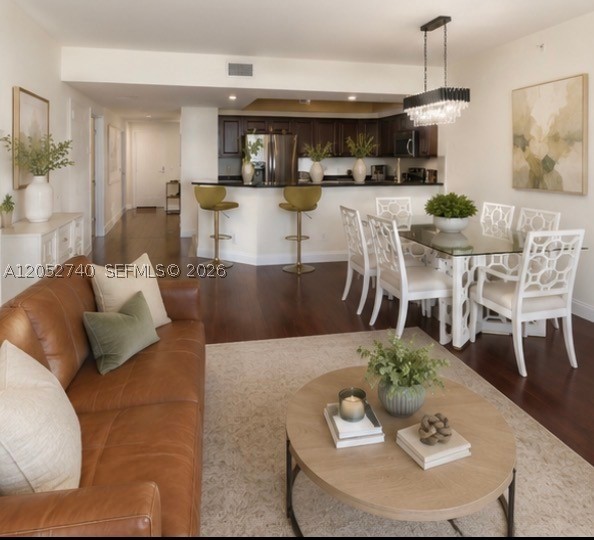 THE OAKS I CONDO - Residential
