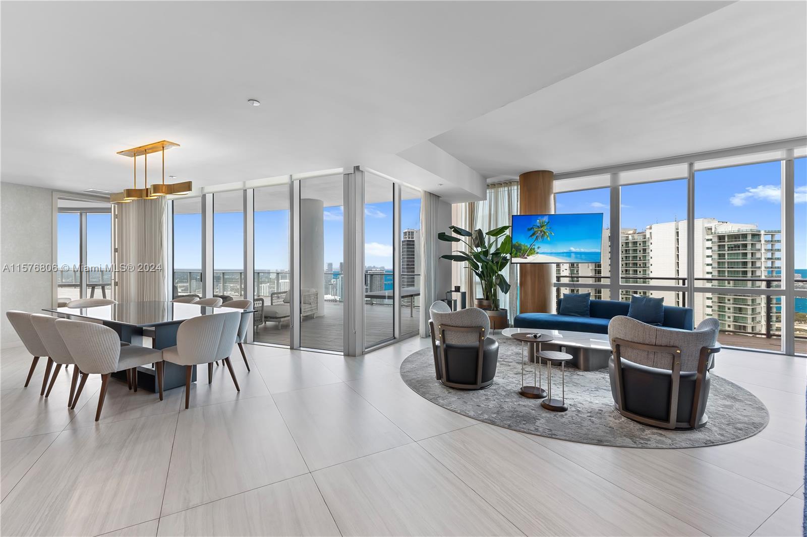 PARAMOUNT MIAMI WORLDCENT - Residential Lease